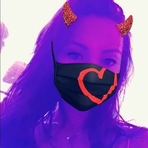 Meet your Posher, Aya